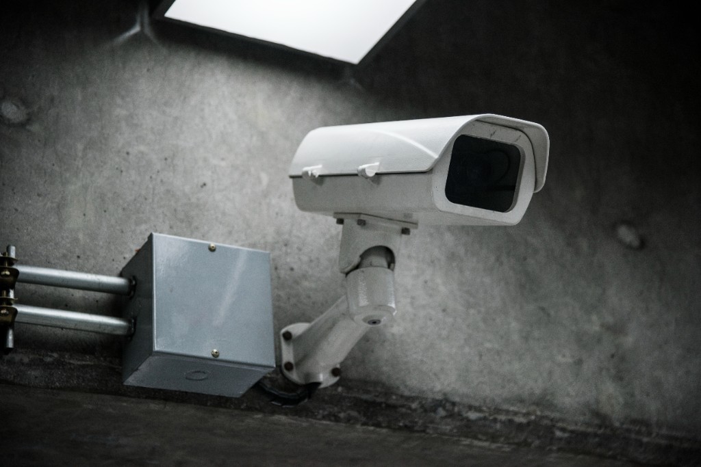 Instalación de cámaras de seguridad — FIXSYS